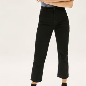 Everlane “The Straight-Leg Crop” Pants